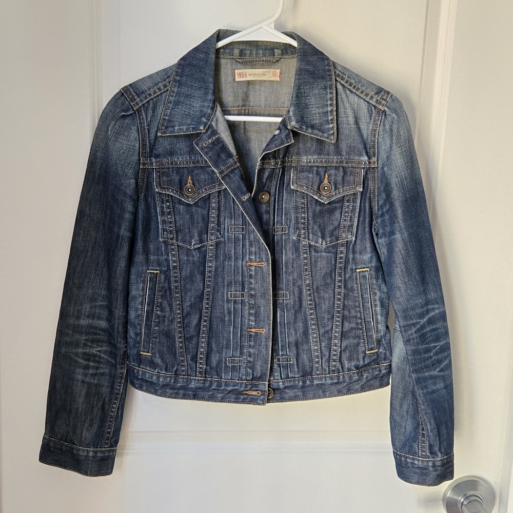 Gap 1969 Distressed Shrunken Cropped Jean Jacket Sz M